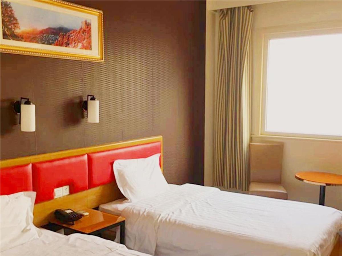 7Days Inn Shanghai Yichuan Road Экстерьер фото